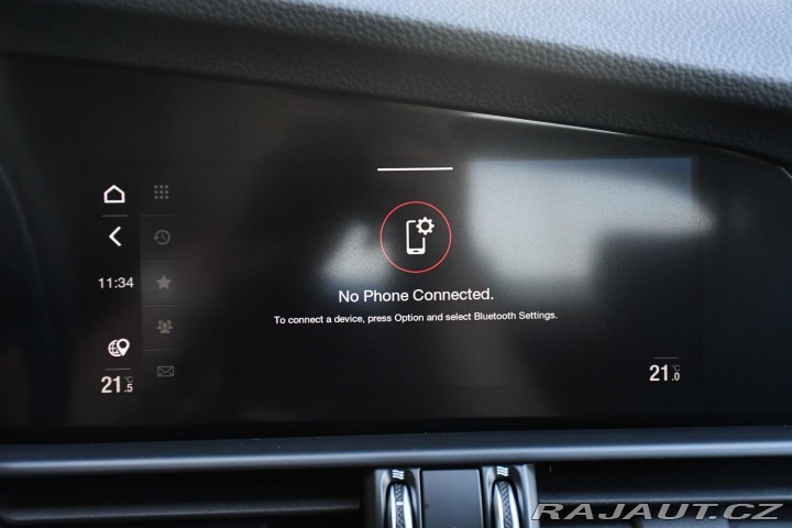 Alfa Romeo Giulia 2,0 VELOCE 16V 206kW AT8- 2024