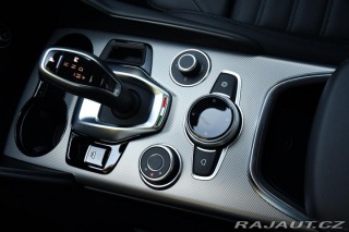Alfa Romeo Giulia 2,0 VELOCE 16V 206kW AT8- 2024