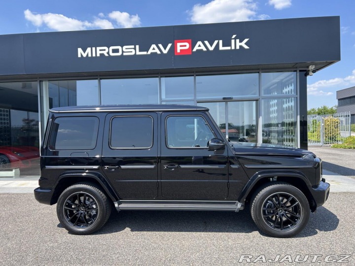 Mercedes-Benz G G 450d AMG SUPERIOR NIGHT 2025