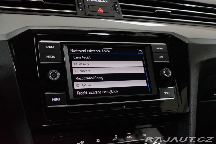Volkswagen Passat TDI 110kW BUSINESS*2xPNEU 2022
