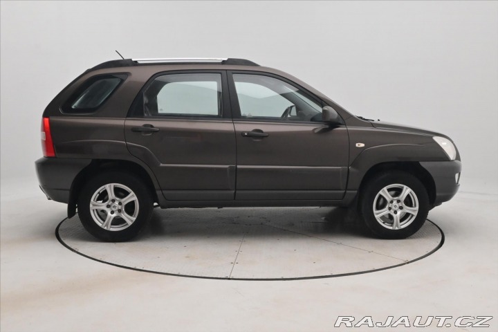 Kia Sportage 2,0 i 104 kW Tažné 2006
