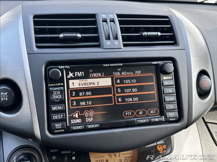Toyota RAV4 2,0 158PS  Life A/T 4x4 2010