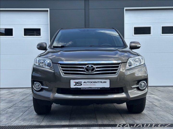 Toyota RAV4 2,0 158PS  Life A/T 4x4 2010