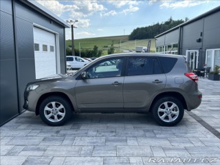 Toyota RAV4 2,0 158PS  Life A/T 4x4 2010