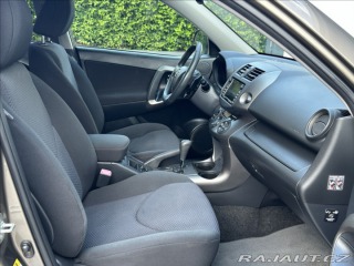 Toyota RAV4 2,0 158PS  Life A/T 4x4 2010