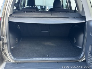 Toyota RAV4 2,0 158PS  Life A/T 4x4 2010