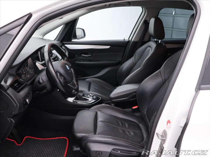 BMW 2 1,5 218d 85kW Sport line 2016