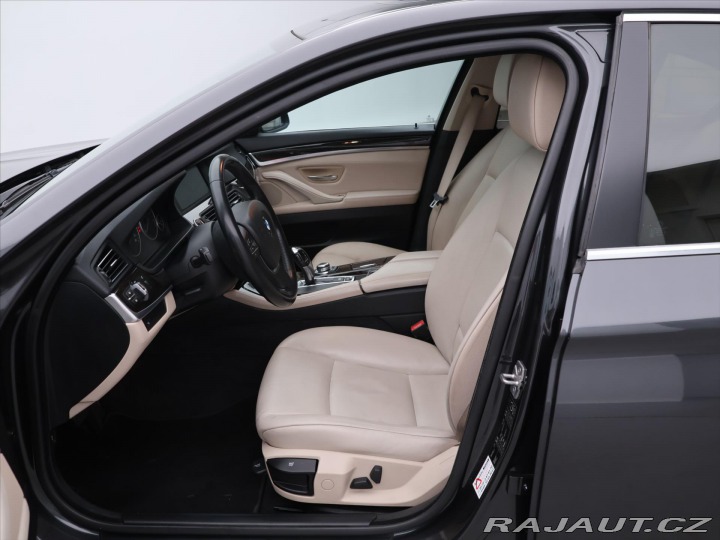 BMW 5 3,0 523i 150kW FS21 2010