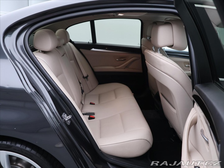 BMW 5 3,0 523i 150kW FS21 2010