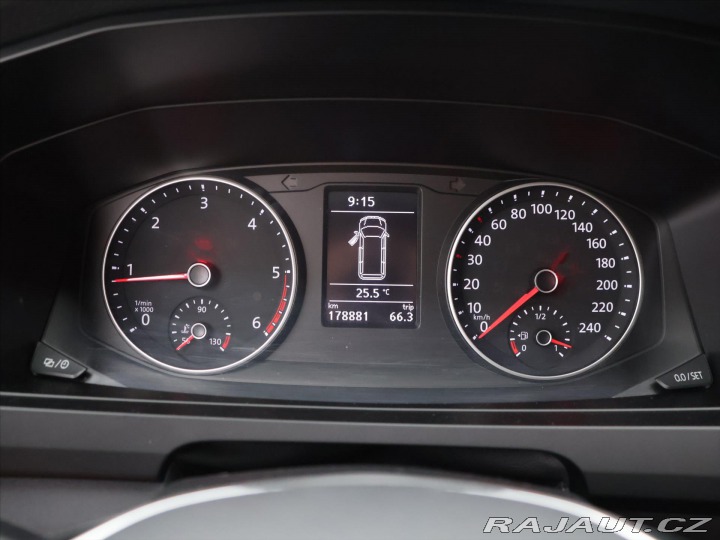 Volkswagen Caravelle 2,0 TDI 110kW CZ 9-Míst D 2019