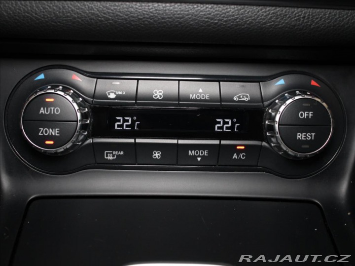 Mercedes-Benz GLA 2,0 250 4M AMG paket Kam. 2015