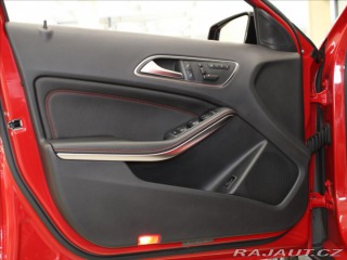 Mercedes-Benz GLA 2,0 250 4M AMG paket Kam. 2015