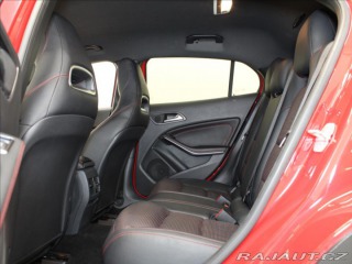 Mercedes-Benz GLA 2,0 250 4M AMG paket Kam. 2015