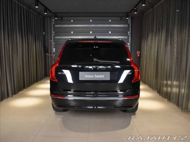 Volvo XC90 2,0 B5 AWD PLUS 2023