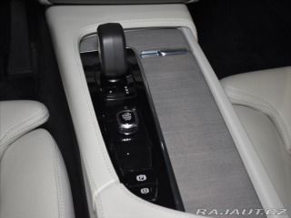 Volvo XC90 2,0 B5 AWD PLUS 2023