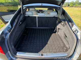 Audi A7 3,0   Tdi quattro s troni 1800