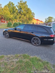 Mercedes-Benz E 2,0   D 300de AMG packet 2021