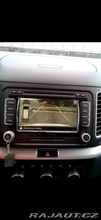 Volkswagen Sharan 2,0   125kw 2013