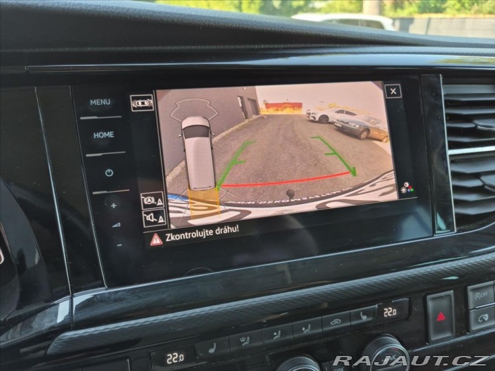 Volkswagen Multivan 2,0 TDi HIGHLINE 4MOTION 2020