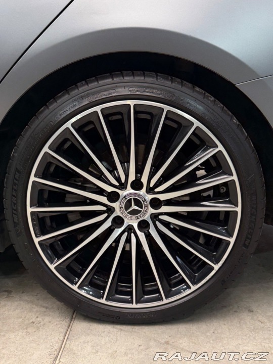 Mercedes-Benz C 180 AMG Line 9G-TRONIC N 2022