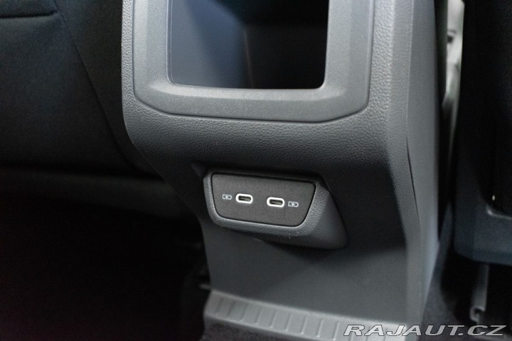 Volkswagen T-Cross TSI 81kW STYLE*KAMERA*ACC 2021