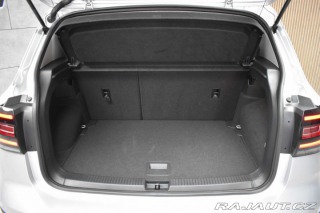 Volkswagen T-Cross TSI 81kW STYLE*KAMERA*ACC 2021