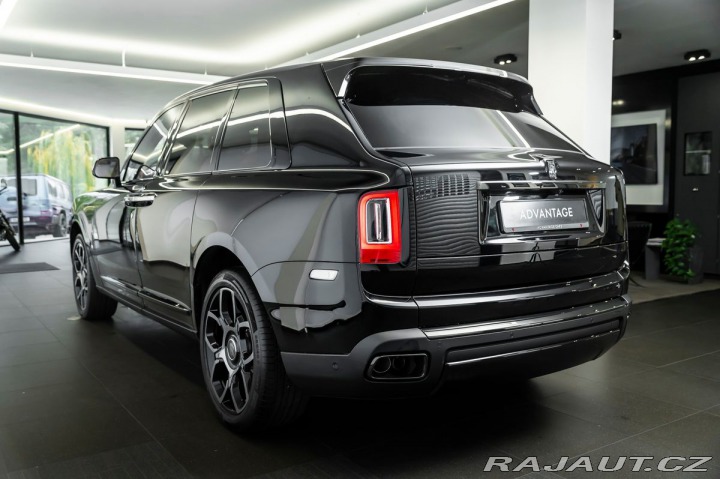 Rolls Royce Cullinan Black Badge 2023