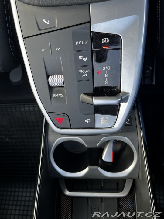 BMW X1 sDrive 18i sport 2024