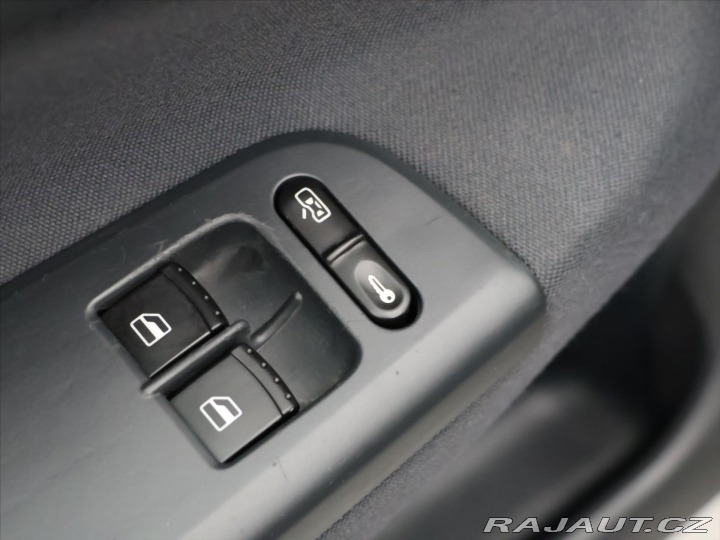 Škoda Octavia 1,6 MPI 75kW Tour Klima 2 2009