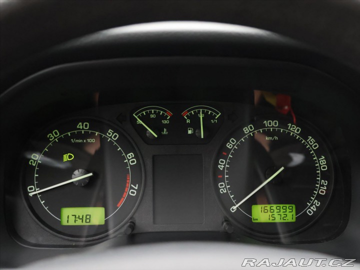 Škoda Octavia 1,6 MPI 75kW Tour Klima 2 2009