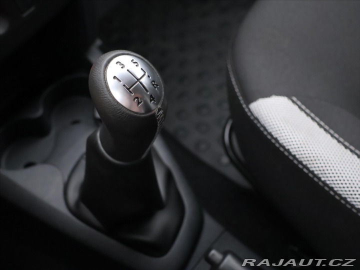 Dacia Logan 0,9 TCe 66kW CZ Stepway 1 2018