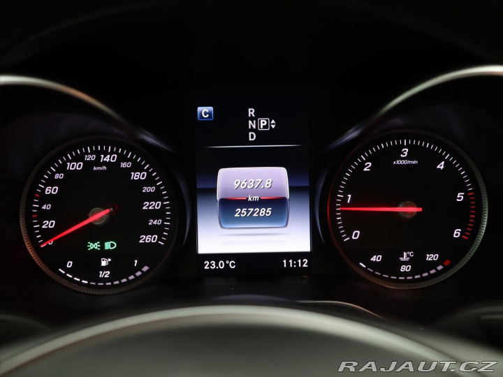 Mercedes-Benz C 2,1 220d 125kW Aut. LED 2015