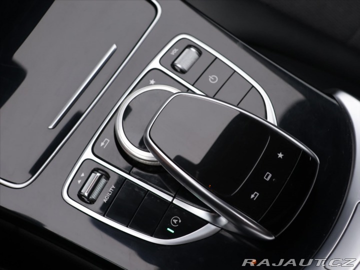 Mercedes-Benz C 2,1 220d 125kW Aut. LED 2015