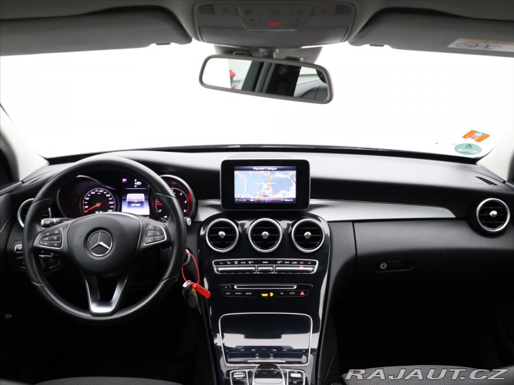 Mercedes-Benz C 2,1 220d 125kW Aut. LED 2015