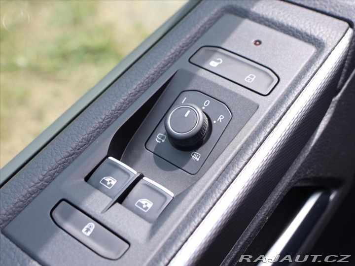 Volkswagen Multivan 2,0 TDI 150kW DSG Generat 2022