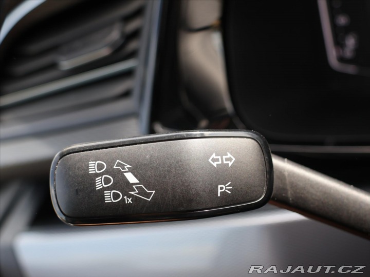 Volkswagen Multivan 2,0 TDI 150kW DSG Generat 2022