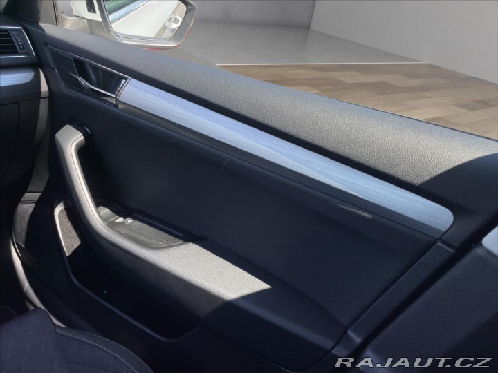 Škoda Superb 2,0 TDi DSG*LED*Virtuál*N 2022