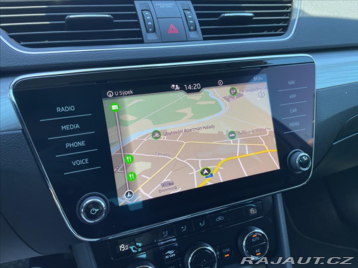 Škoda Superb 2,0 TDi DSG*LED*Virtuál*N 2022