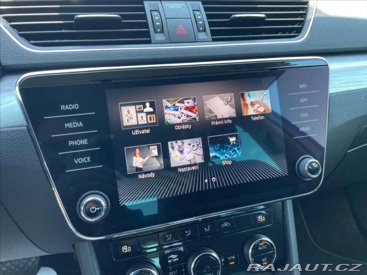 Škoda Superb 2,0 TDi DSG*LED*Virtuál*N 2022