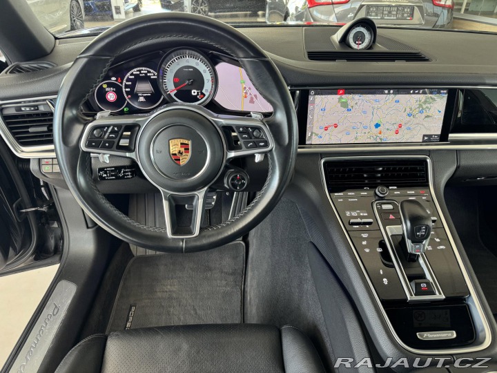 Porsche Panamera 4S 324kW*Chrono*REZERVACE 2018