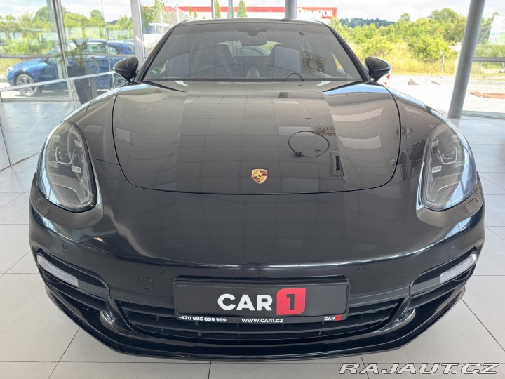 Porsche Panamera 4S 324kW*Chrono*Dověry*Pa 2018