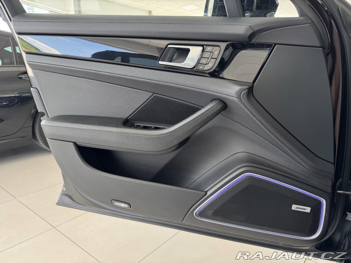 Porsche Panamera 4S 324kW*Chrono*REZERVACE 2018