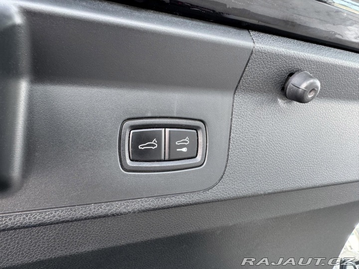 Porsche Panamera 4S 324kW*Chrono*REZERVACE 2018