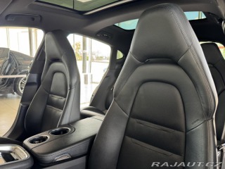Porsche Panamera 4S 324kW*Chrono*Dověry*Pa 2018