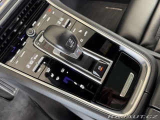 Porsche Panamera 4S 324kW*Chrono*Dověry*Pa 2018