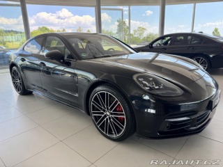Porsche Panamera 4S 324kW*Chrono*Dověry*Pa 2018