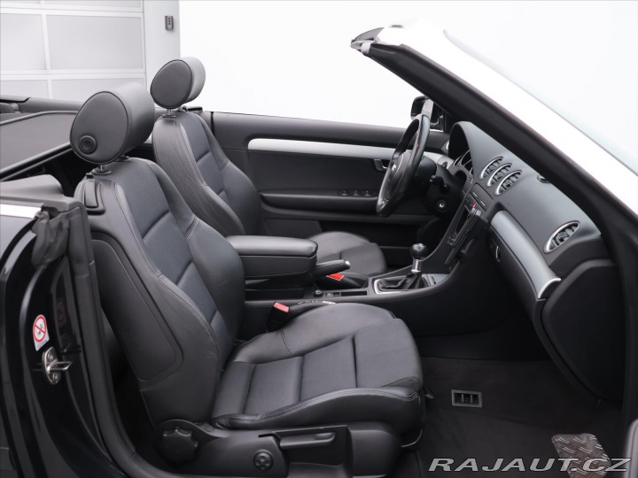Audi A4 2,5 TDI  120kW MAN Cabrio 2004
