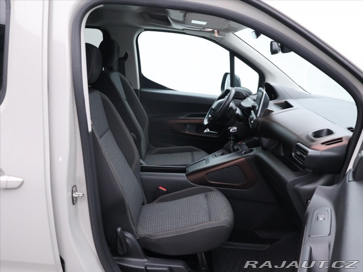 Peugeot Rifter 1,5 BlueHDI 96kW CZ 1.Maj 2019