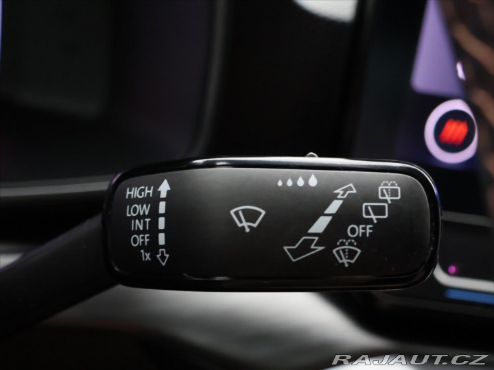Cupra Leon 2,0 TSI 140 kW DSG ST CZ 2024