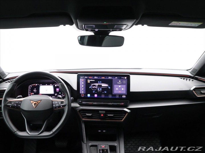 Cupra Leon 2,0 TSI 140 kW DSG ST CZ 2024